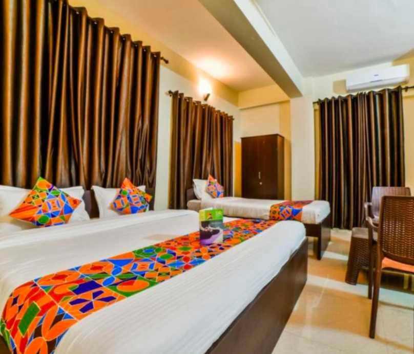 מלון Capital O Bvh Hospitality Near Pvr Ansal Plaza Greater נוידה מראה חיצוני תמונה