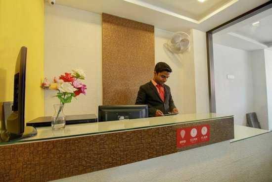 מלון Capital O Bvh Hospitality Near Pvr Ansal Plaza Greater נוידה מראה חיצוני תמונה